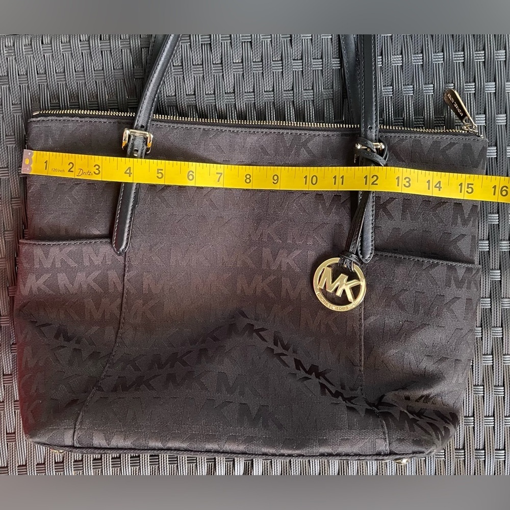 MICHAEL KORS BAG,Michael Kors Black Monogram Handbag - Picture 8 of 17